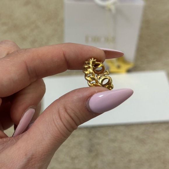 Dior Gold Chain Link Ring - Picture 9 of 11